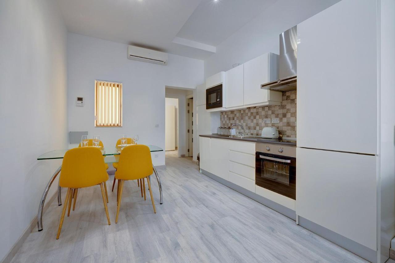 Modern Apartment In The Best Area Of สลีมา ภายนอก รูปภาพ